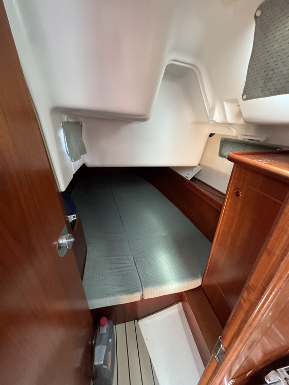 Imagen del barco Beneteau Oceanis  331 Clipper